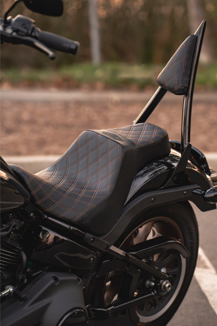 Street Bob Seat Sissy Bar Combo, Our Stealth-Grip™ Double