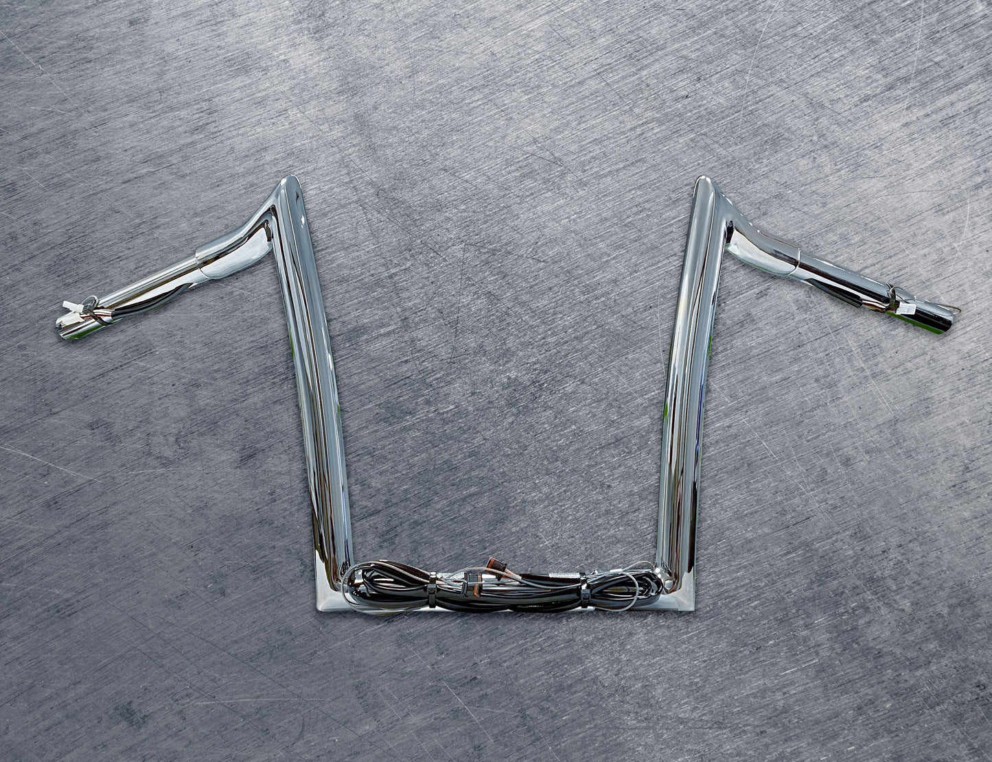 Harley Davidson PLUG AND PLAY BAR