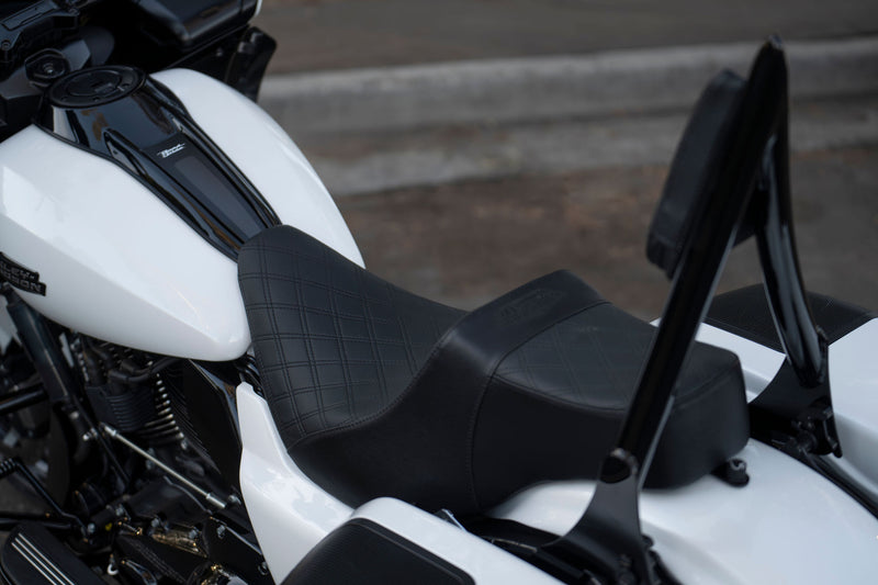 Dominator for 2024-2026 Touring Saddles & Sissy Bars