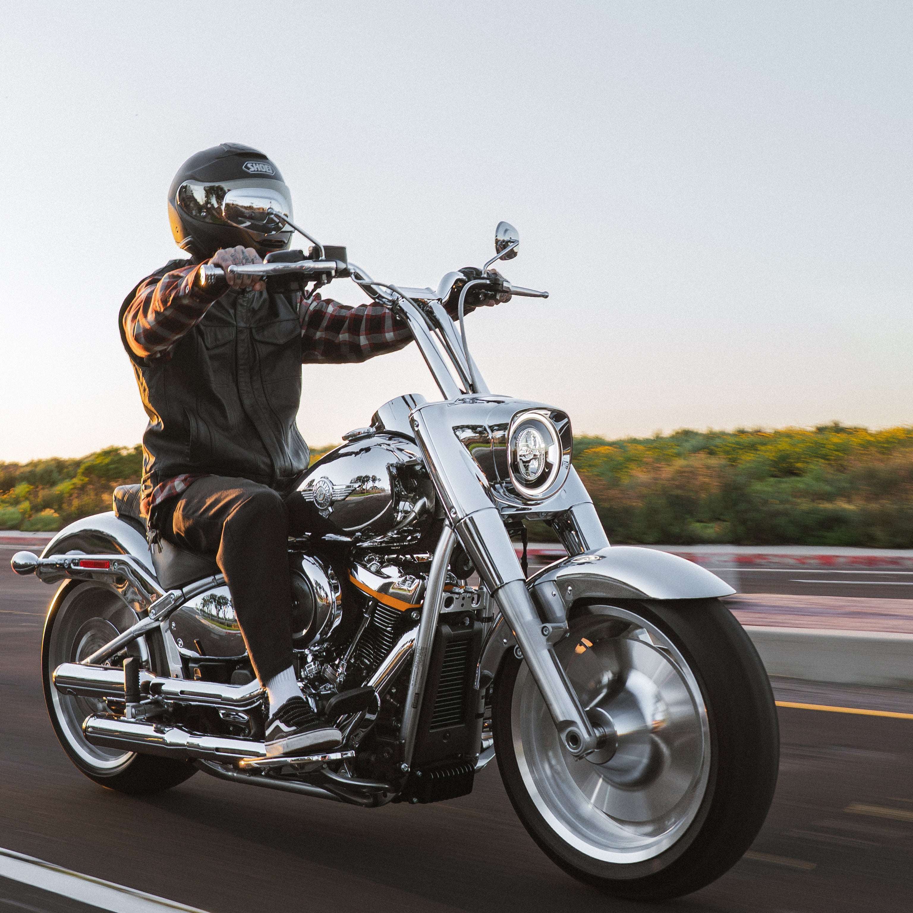Low Bend Big Daddy 1.5 Pullback Riser & Moto Bar Kit for 2025-2026