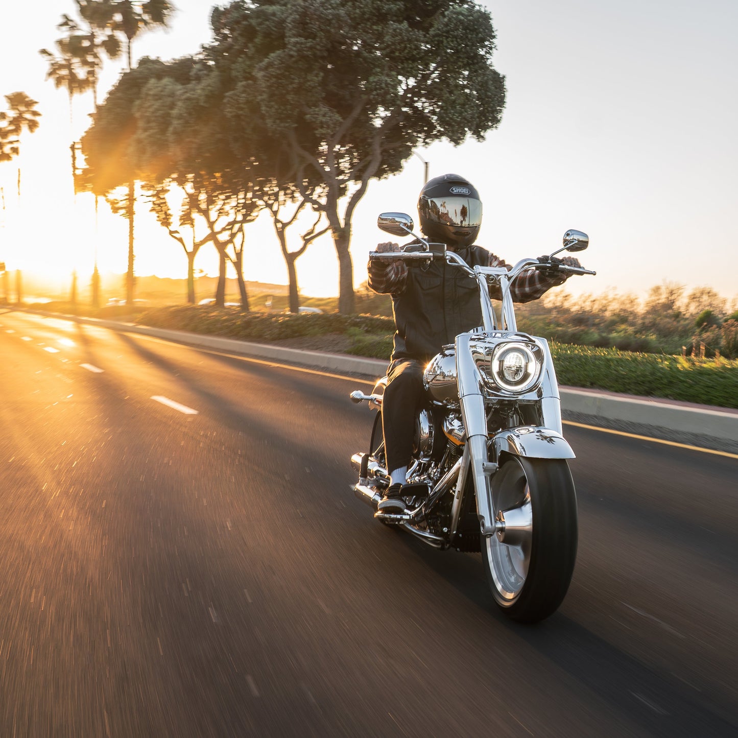 Low Bend Big Daddy 1.5 Pullback Riser &  Moto Bar Kit for 2025-2026 FAT BOY -  (Classic Chrome)