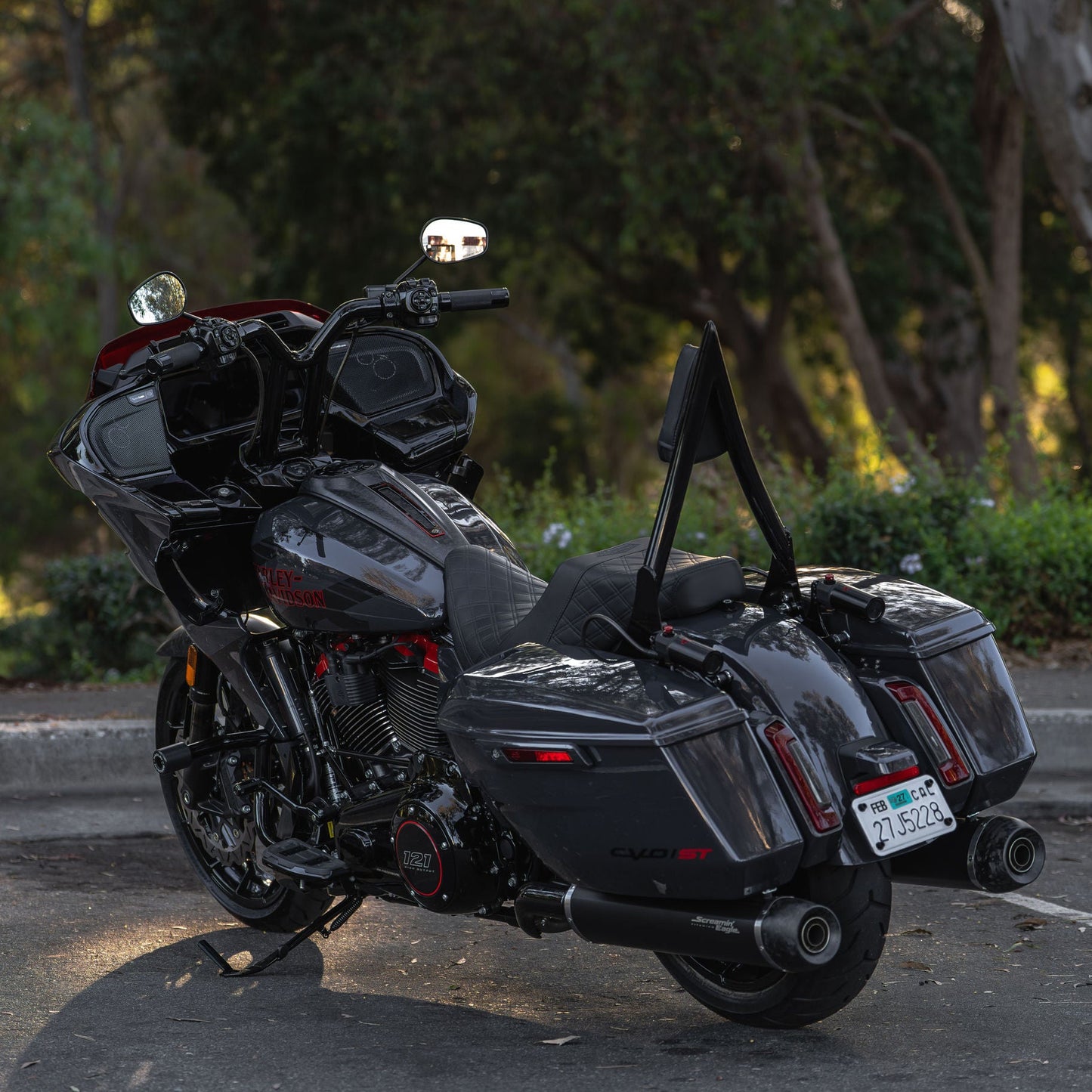 Dominator All New MX-V Bars™  for 2024-2026 Road Glides (Gloss Black & Classic Chrome)