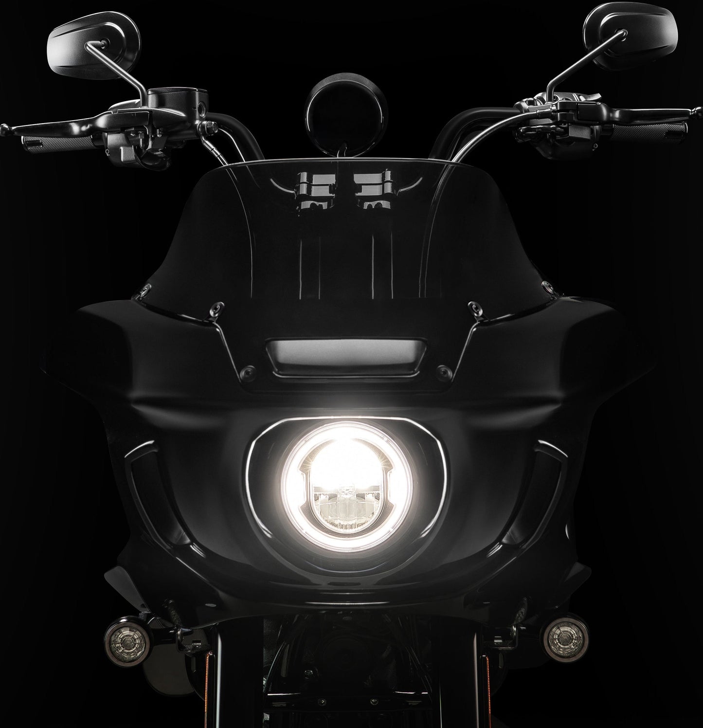 High Bend Moto Bar & Big Daddy 1.5 Pullback Riser Kit for 2024-2026 Road Glide (Gloss Black)