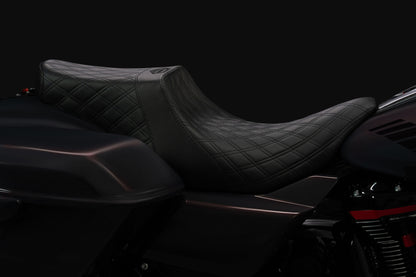 Standard Reach Double Diamond Stealth-Grip™ Premium 2-Up Saddle for the 2024-2026 Road Glide