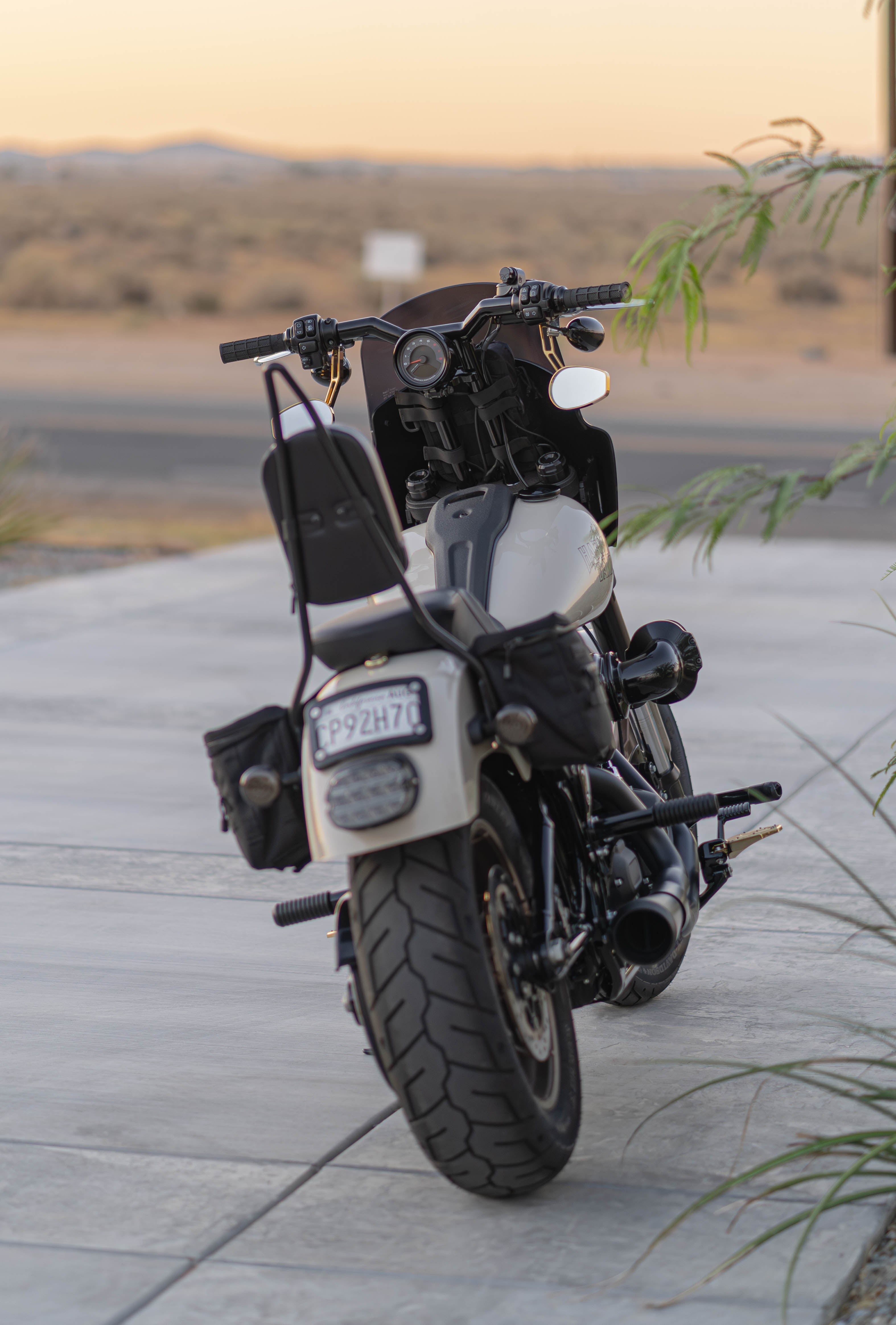 DARK KNIGHT'S 2022-2023 Low Rider S Lane Splitter MX-T Bar Kit