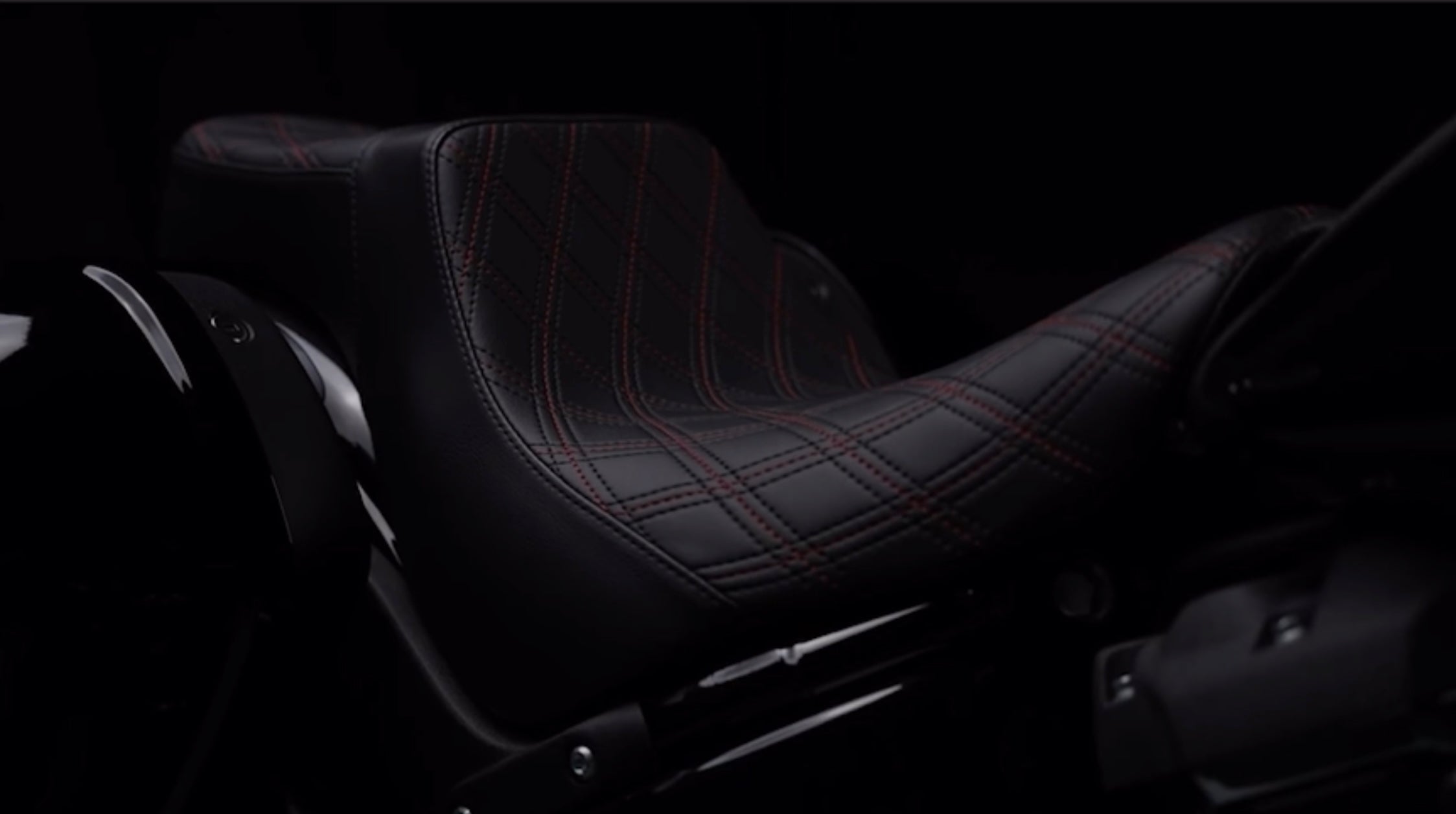 2020-2026 Low Rider S & ST Model, Triple Diamond™ Stealth-Grip