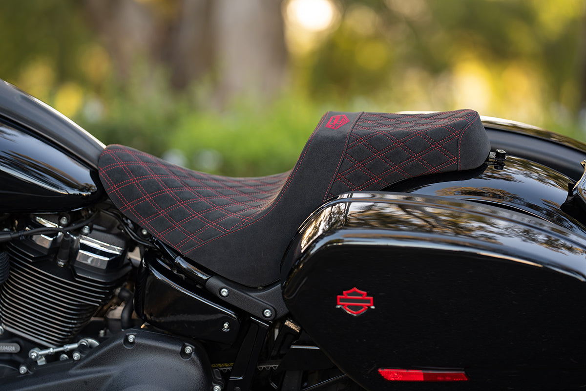 Signature Suede Double Diamond Saddle with Matching Sissy Bar Combo for the 2020-2026 Low Rider S & ST