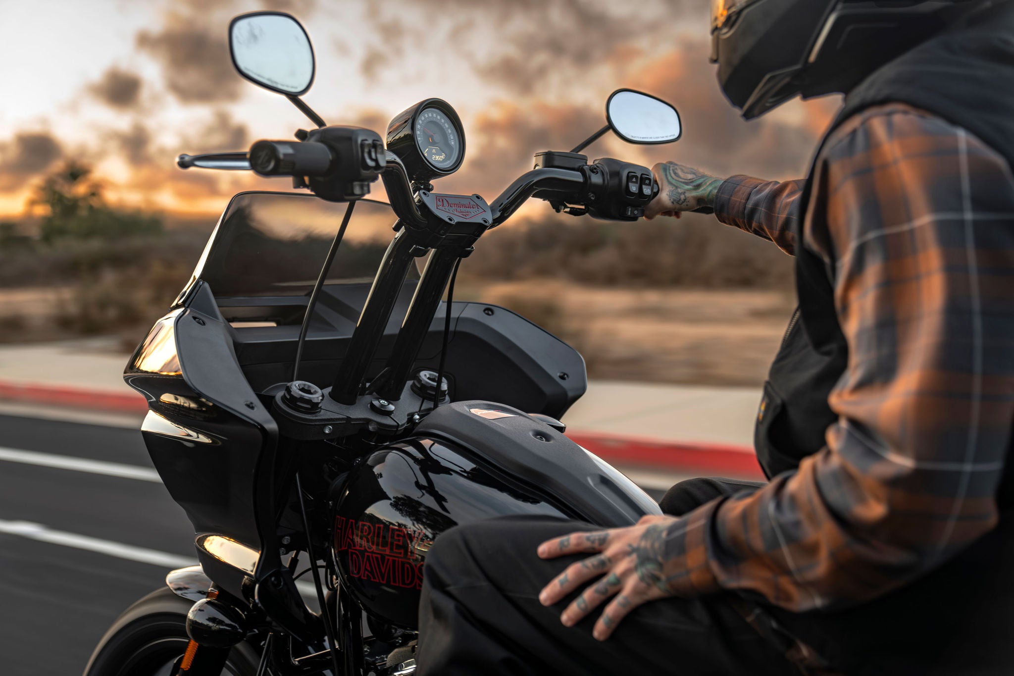 2025 BREAKOUT - Big Daddy 1.5 Pullback Riser & Low Bend Moto Bar Kit ...