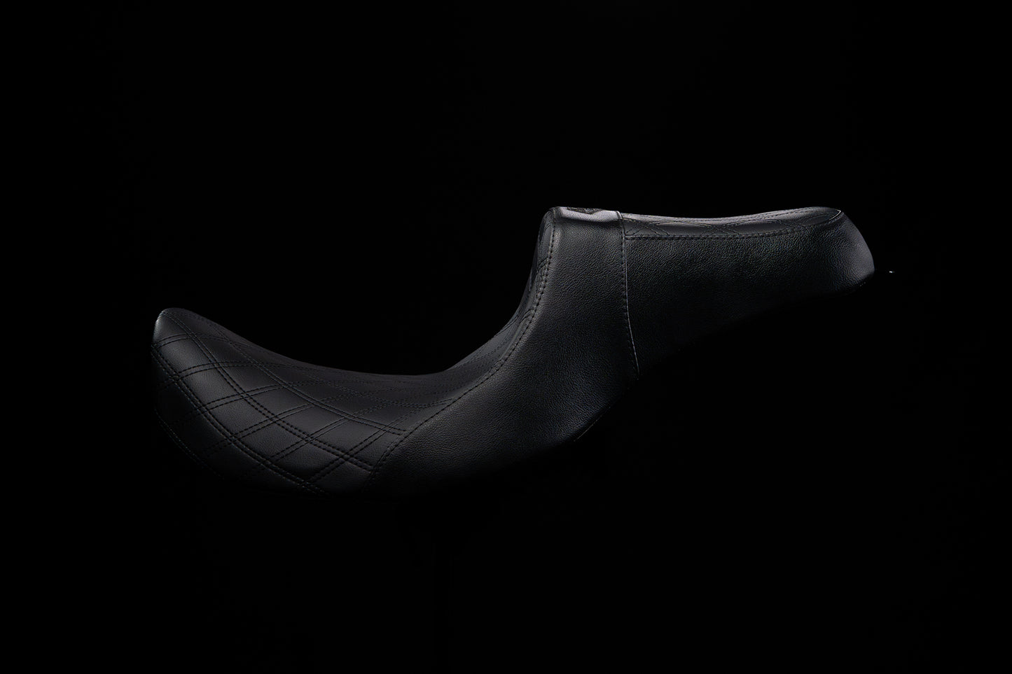 Stealth-Grip™ Premium 2-Up Double Diamond Saddles for 2006-2017 Dyna