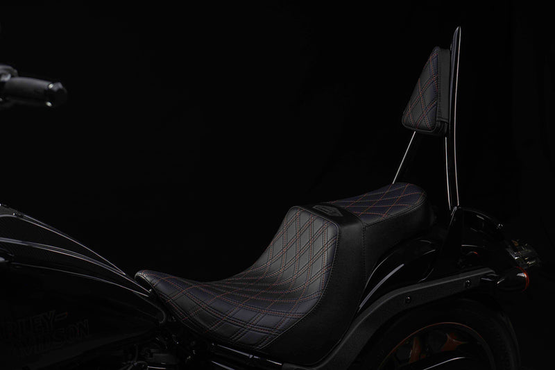Dominator for 2018-2026 Street Bob & Softail Standard Saddles and Sissy Bars